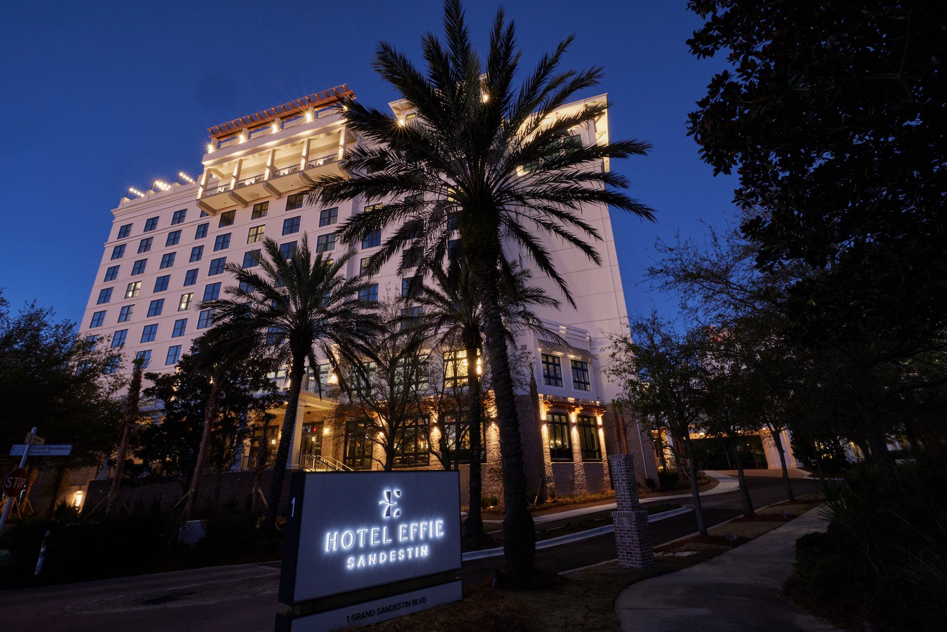 hotel effie exterior nighttime