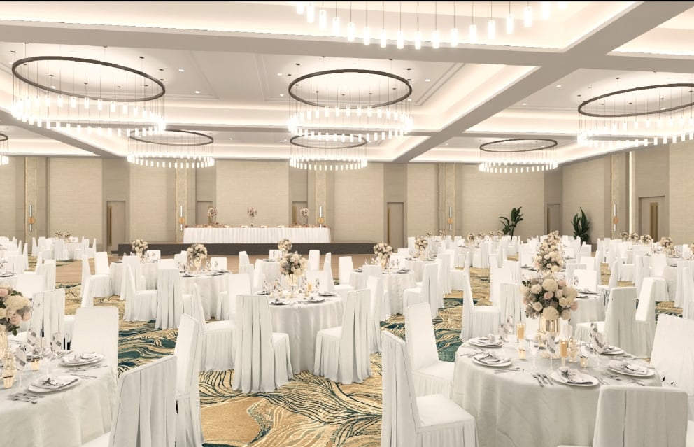 The spacious Juniper ballroom at hotel Effie.