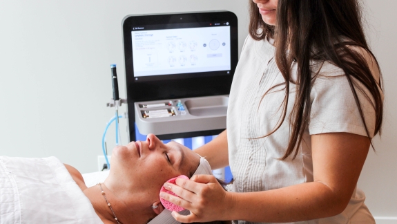 Hydrafacial treatment