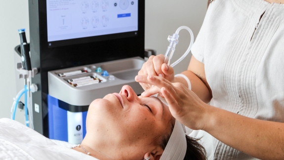 Hydrafacial 