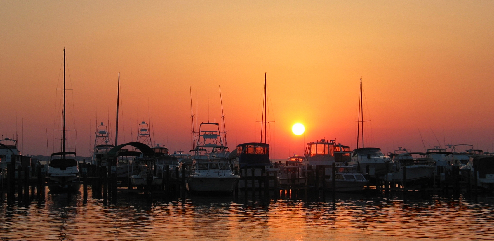 Baytowne wharf at sunset
