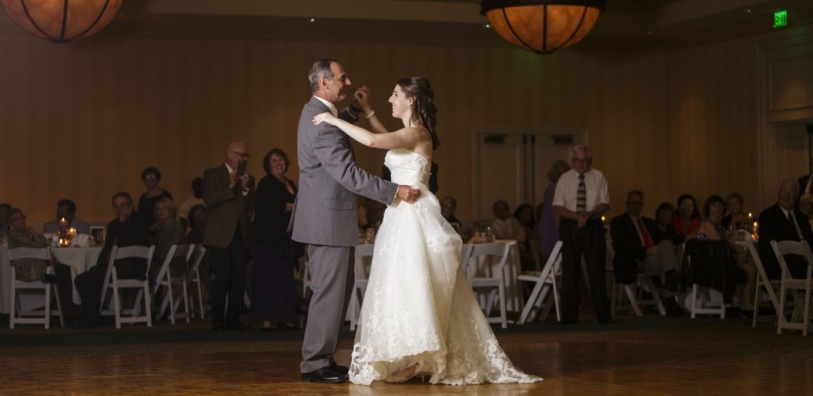 Deborah and James's first dance at Hotel Effie.